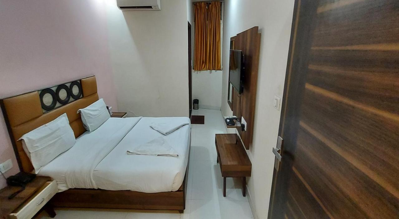 ג'איפור Hotel Reeve Inn מראה חיצוני תמונה