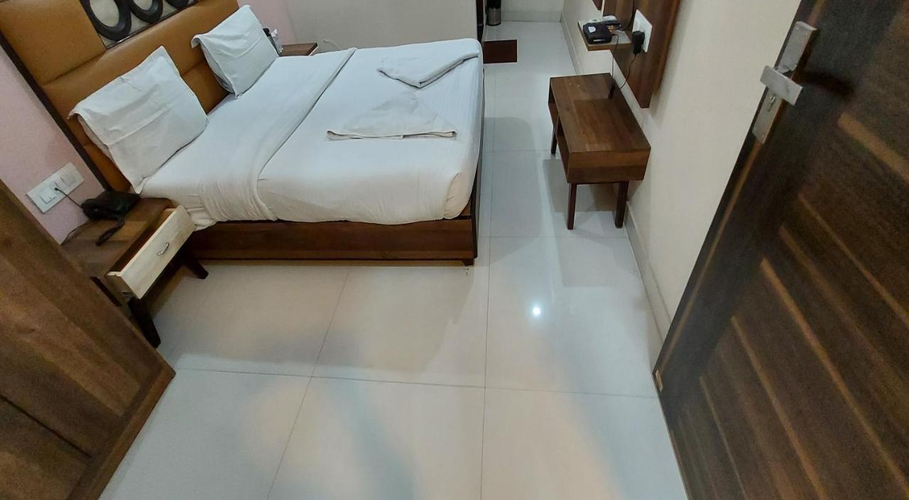 ג'איפור Hotel Reeve Inn מראה חיצוני תמונה