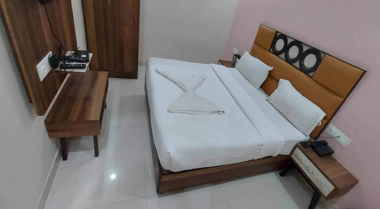 ג'איפור Hotel Reeve Inn מראה חיצוני תמונה