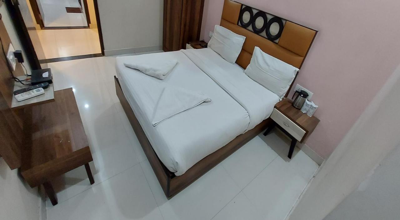 ג'איפור Hotel Reeve Inn מראה חיצוני תמונה
