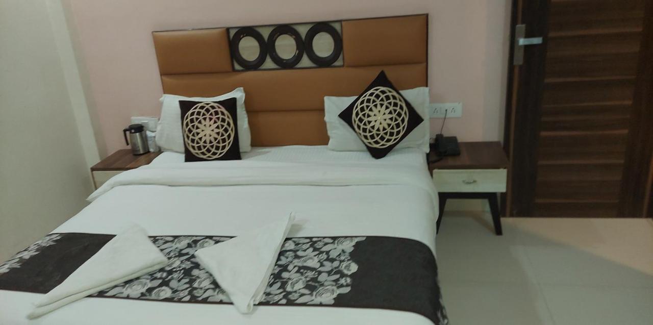 ג'איפור Hotel Reeve Inn מראה חיצוני תמונה